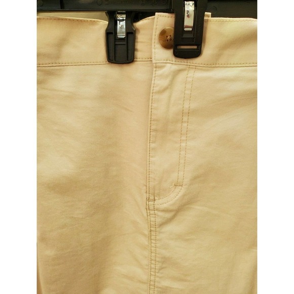 Lee Women's White Cotton Mid Rise Regular Fit Pull on Mini Casual Skirt Size 22M - Picture 2 of 12